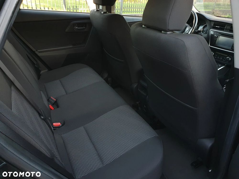 Toyota Auris 1.8 VVT-i Automatik Comfort - 10