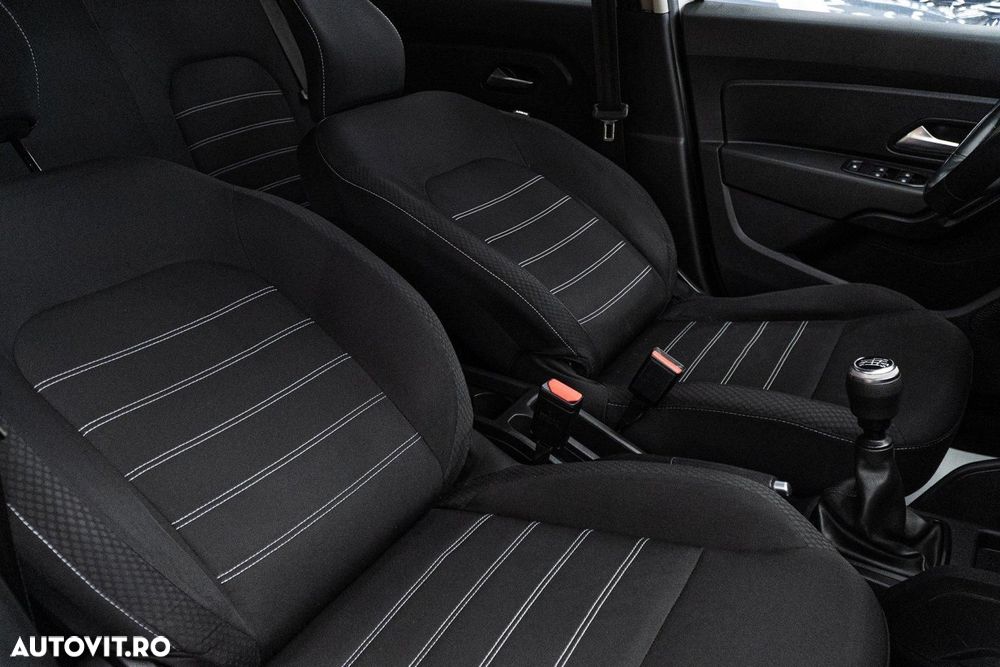 Dacia Duster 1.5 Blue dCi 4WD Comfort - 36