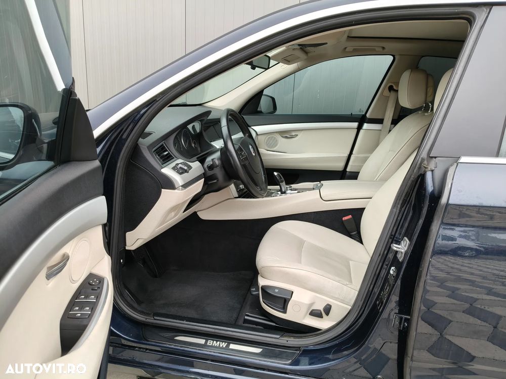 BMW Seria 5 520d Gran Turismo - 26