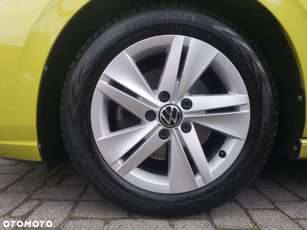 Volkswagen Golf 1.5 TSI OPF Life - 32