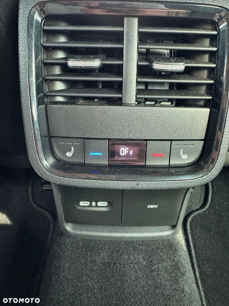 Skoda Octavia 2.0 TDI DSG Clever - 20