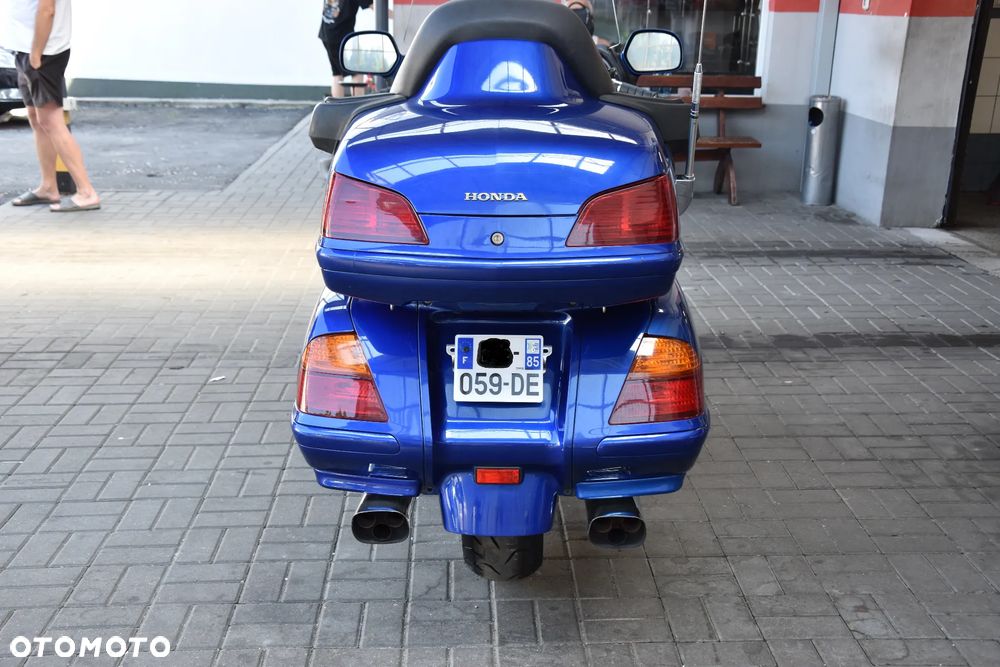 Honda GL - 4