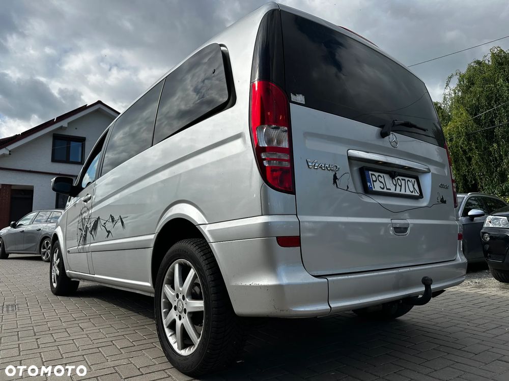 Mercedes-Benz Viano - 24