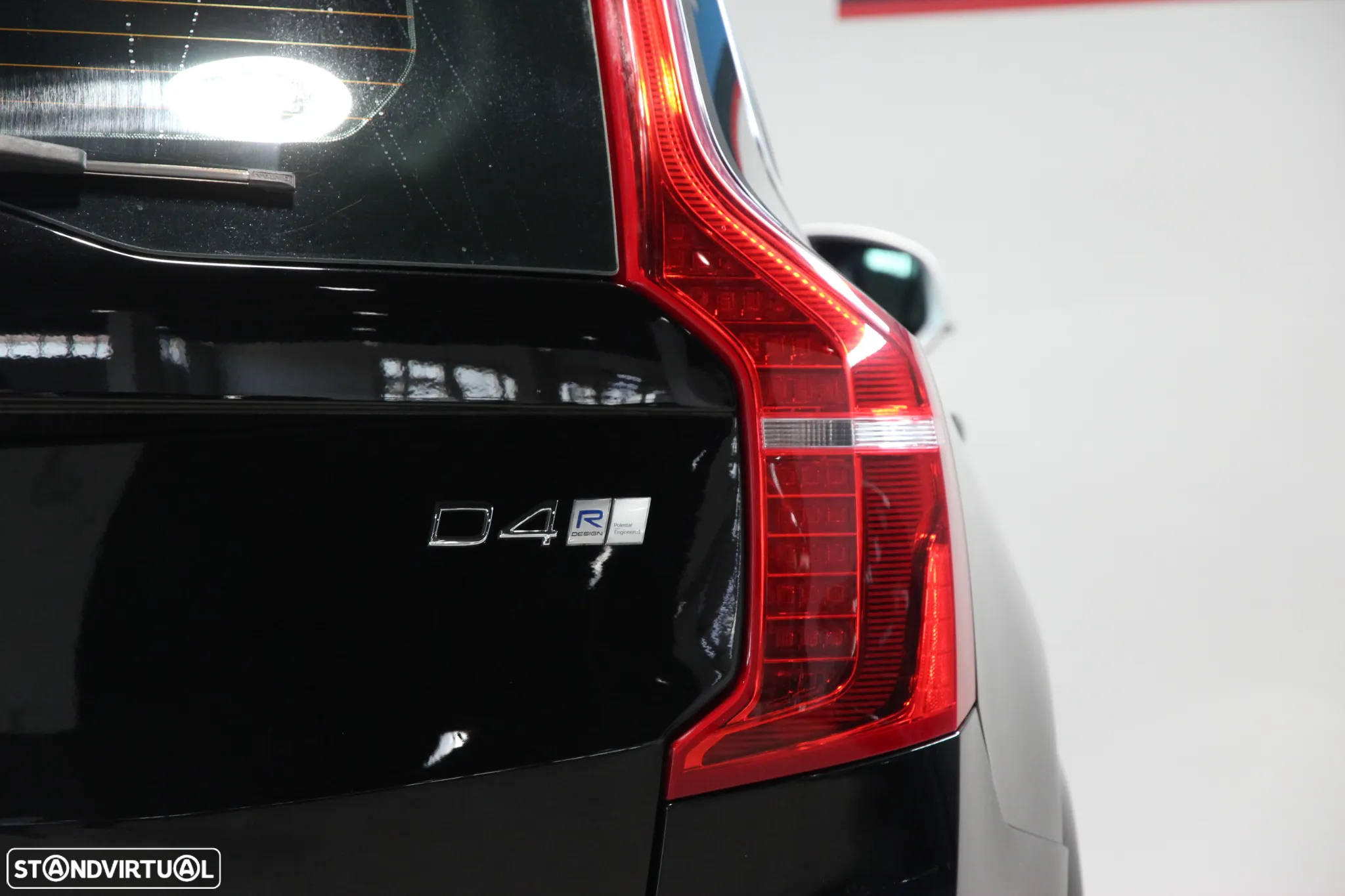 Volvo XC 90 2.0 D4 R-Design - 7