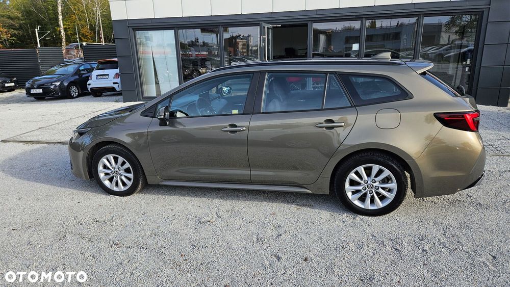 Toyota Corolla 1.8 Hybrid Comfort - 3