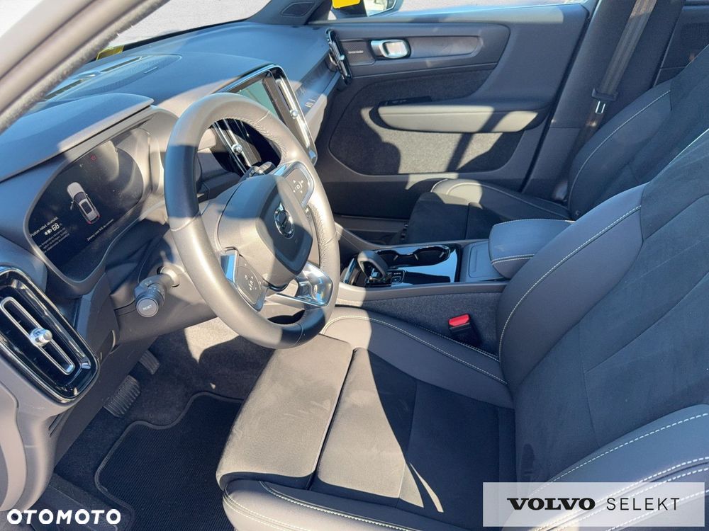 Volvo XC 40 - 11