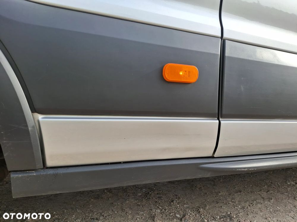 Ford Transit - 25