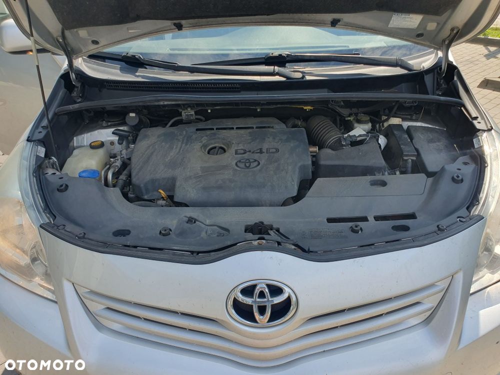 Toyota Verso 2.0 D-4D Luna - 21