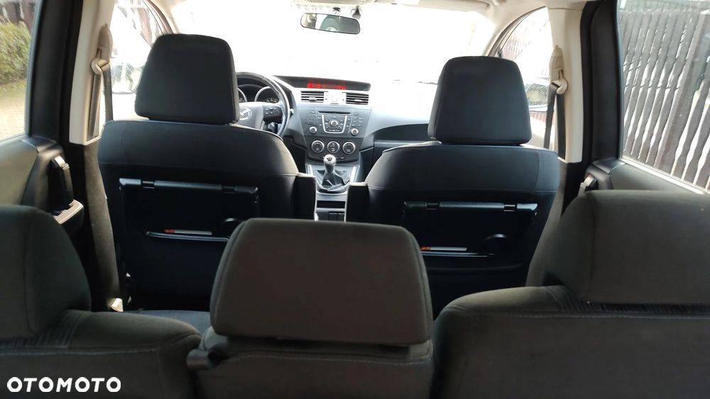 Mazda 5 - 13