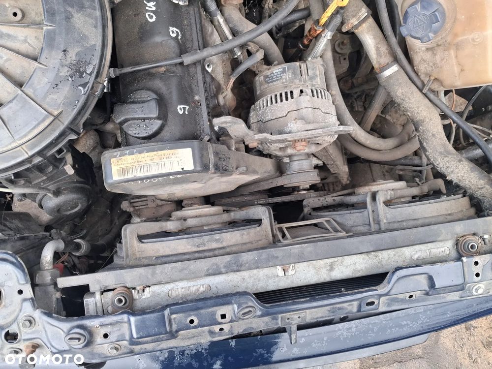 AUDI 80 B3 B4 2.0 Benzyna KOMPLETNA KLIMATYZACJA do założenie sprężarka panel sterowania nawiewem przewody chłodnica wentylatory KOMPLET - 3