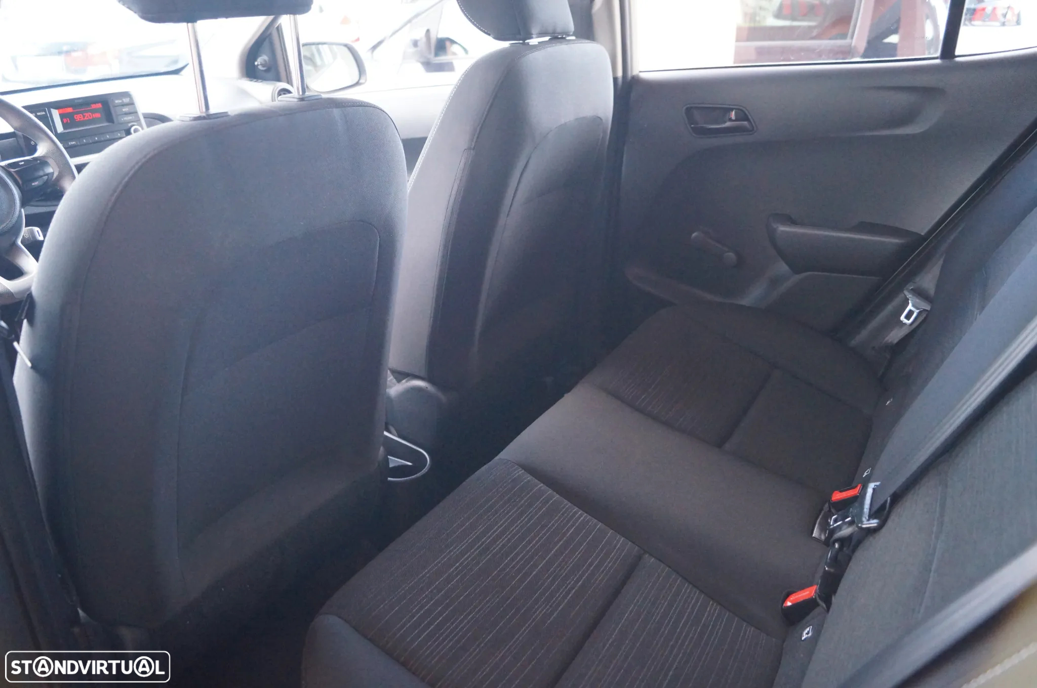 Kia Picanto 1.0 CVVT LX - 10