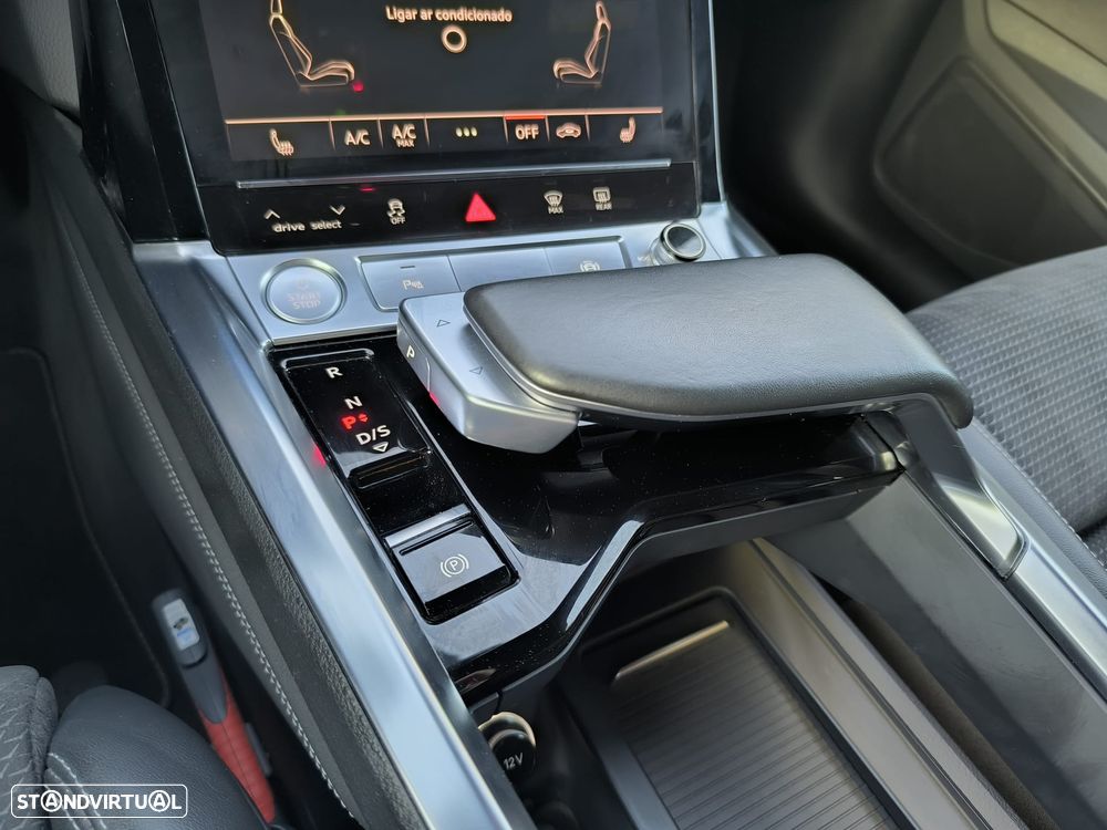 Audi e-tron 50 quattro S line - 47