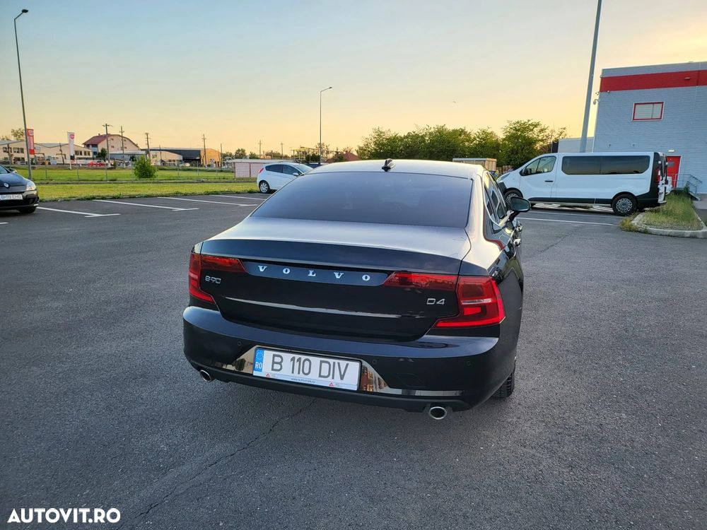Volvo S90 D4 Geartronic Momentum - 17