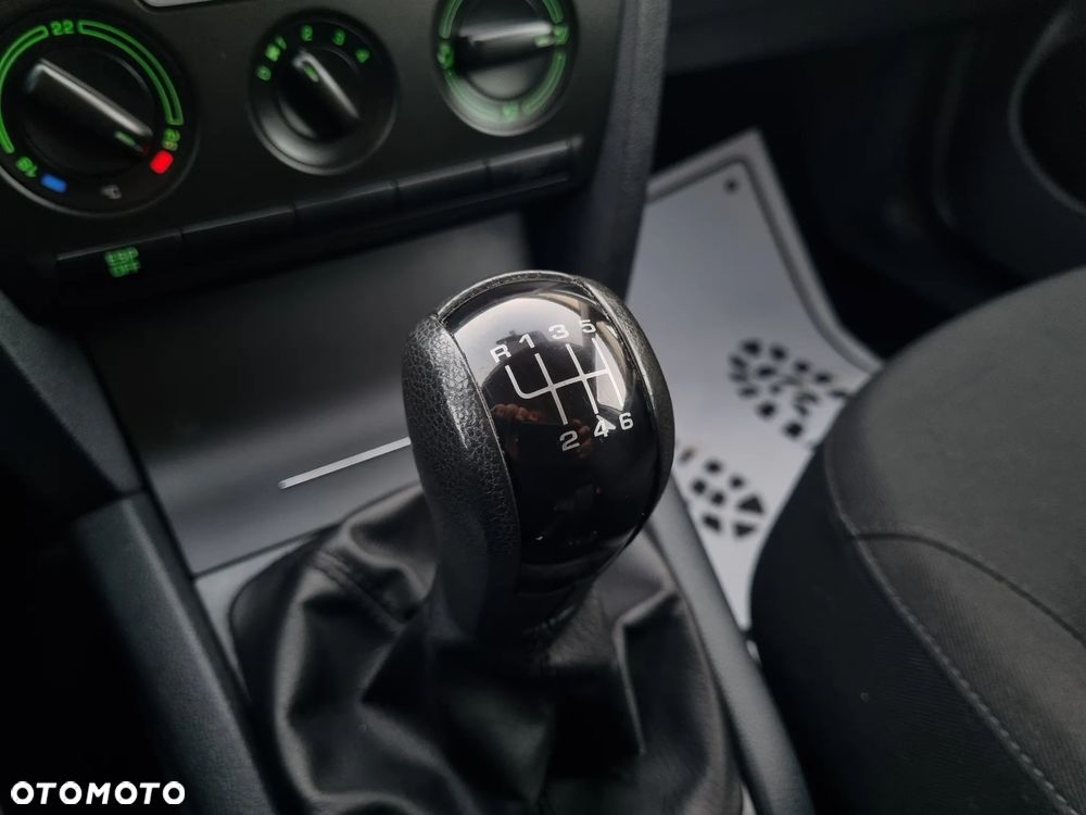 Skoda Octavia Combi 1.8 TSI Elegance - 19