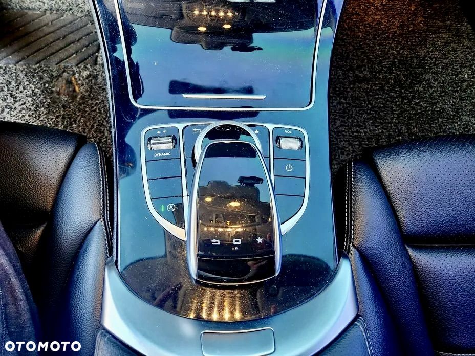 Mercedes-Benz Klasa C 200 9G-TRONIC Avantgarde - 16