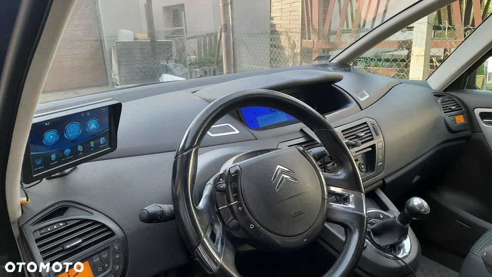 Citroën C4 Picasso 1.8 16V Advance - 4