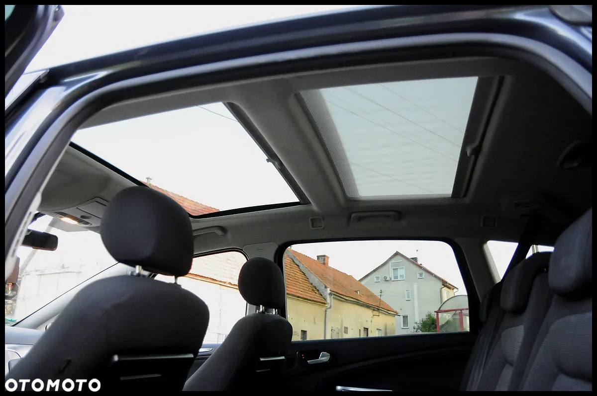 Ford S-Max 2.0 TDCi DPF Titanium - 8