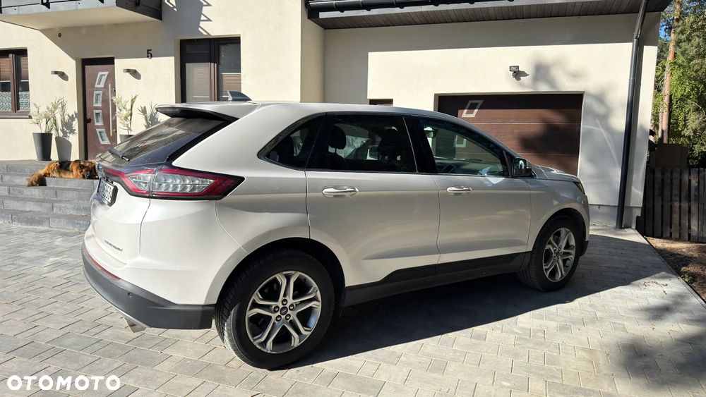Ford Edge - 1