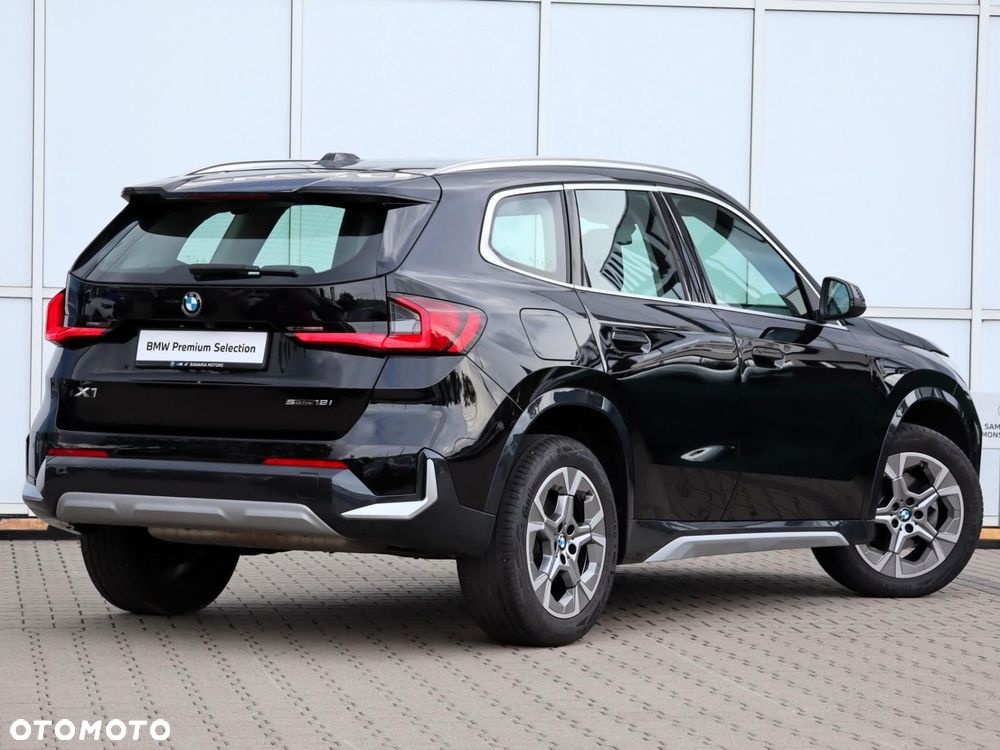 BMW X1 sDrive18i xLine - 2