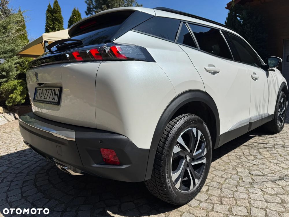 Peugeot 2008 1.2 PureTech Allure S&S EAT8 - 6