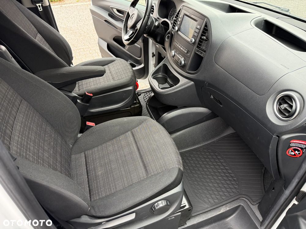 Mercedes-Benz Vito - 12