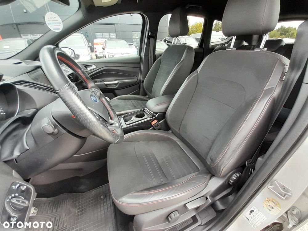 Ford Kuga 1.5 EcoBoost FWD ST-Line ASS - 14