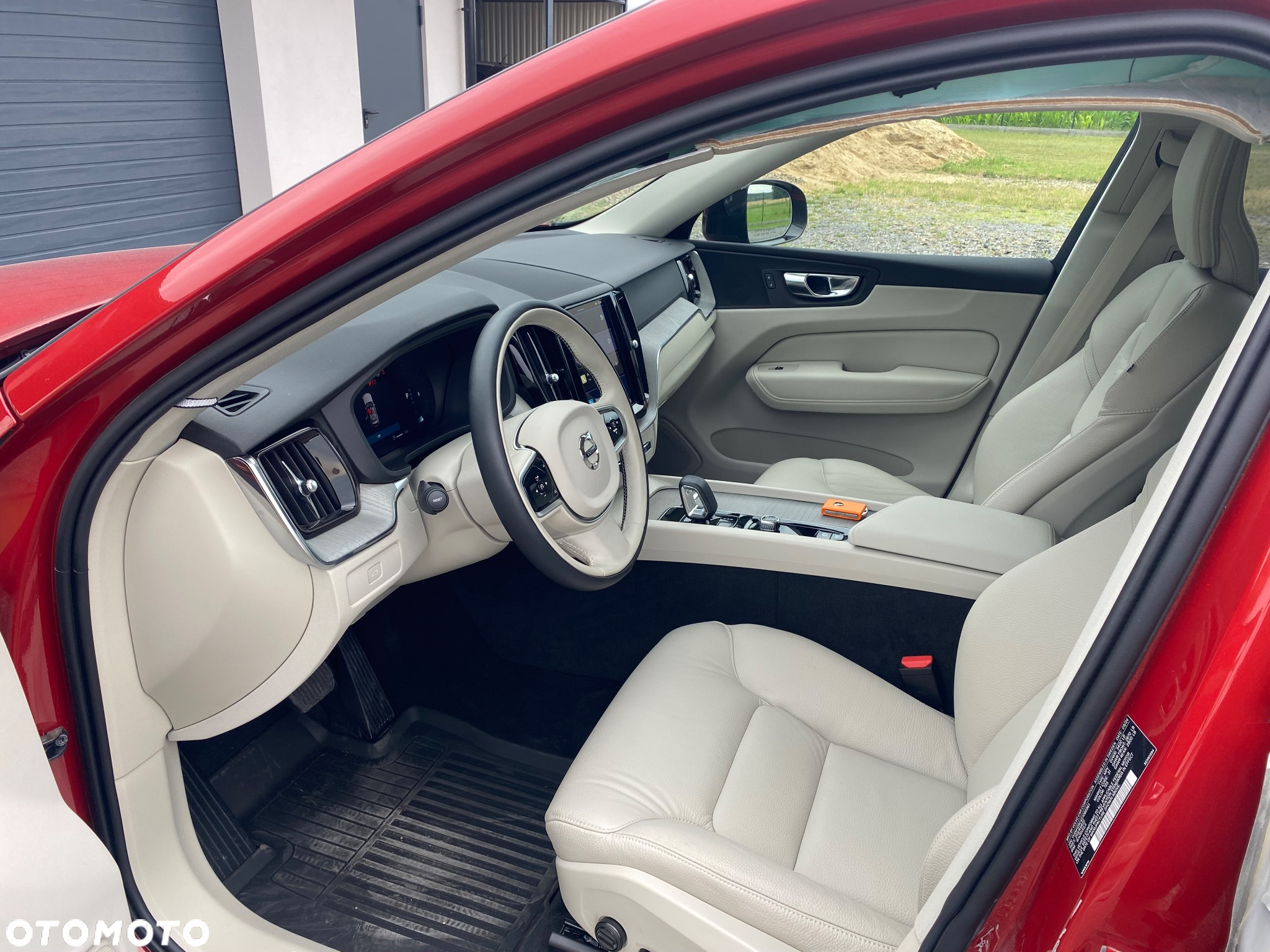 Volvo XC 60 T5 AWD Geartronic RDesign - 14