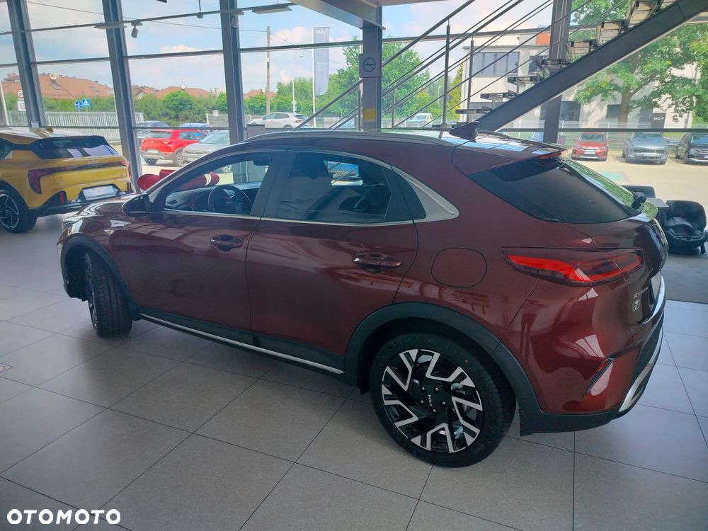Kia XCeed 1.6 T-GDI M DCT - 4