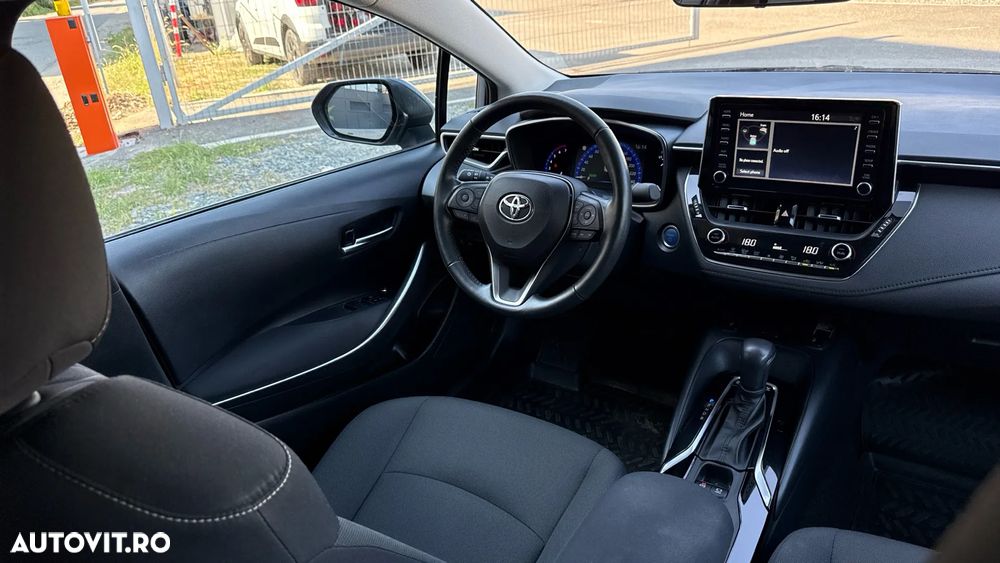Toyota Corolla 1.8 HSD Dynamic - 36
