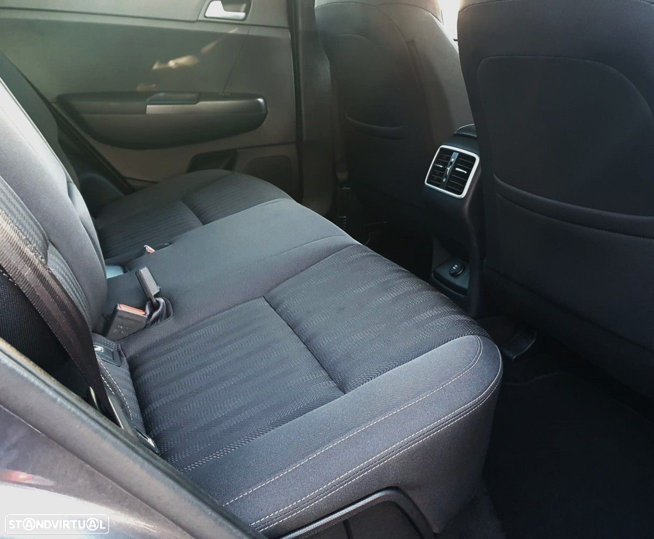 Kia Sportage 1.6 GDI ISG EX - 12