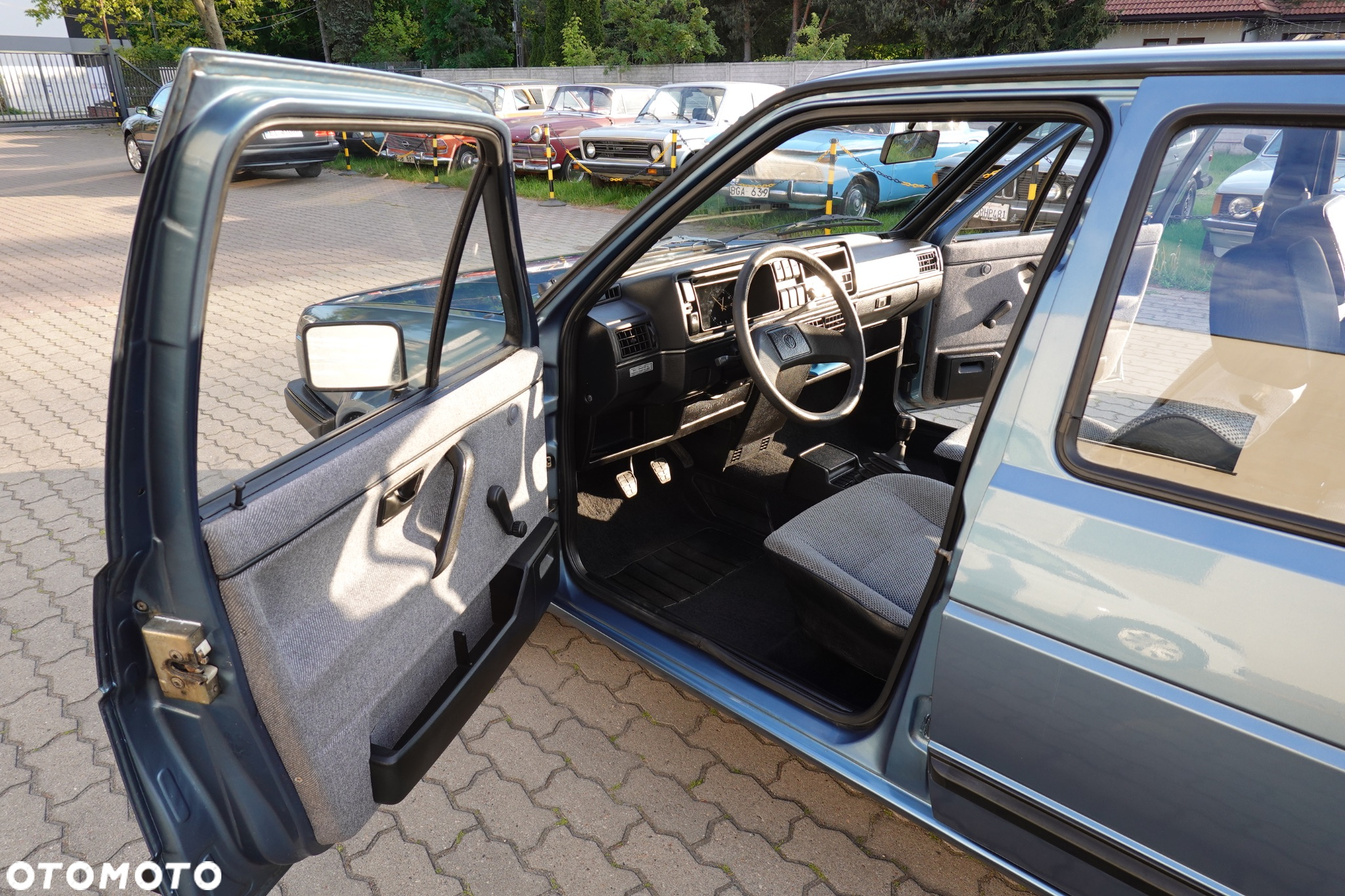 Volkswagen Jetta 1.3 CL - 5