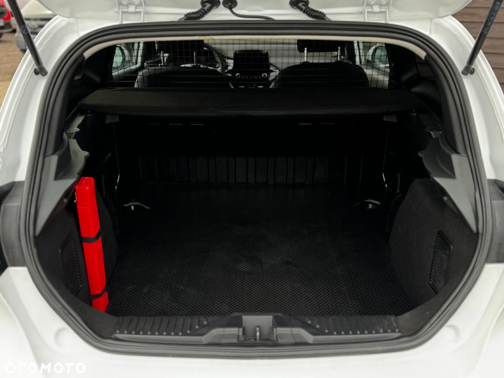 Ford Fiesta - 9