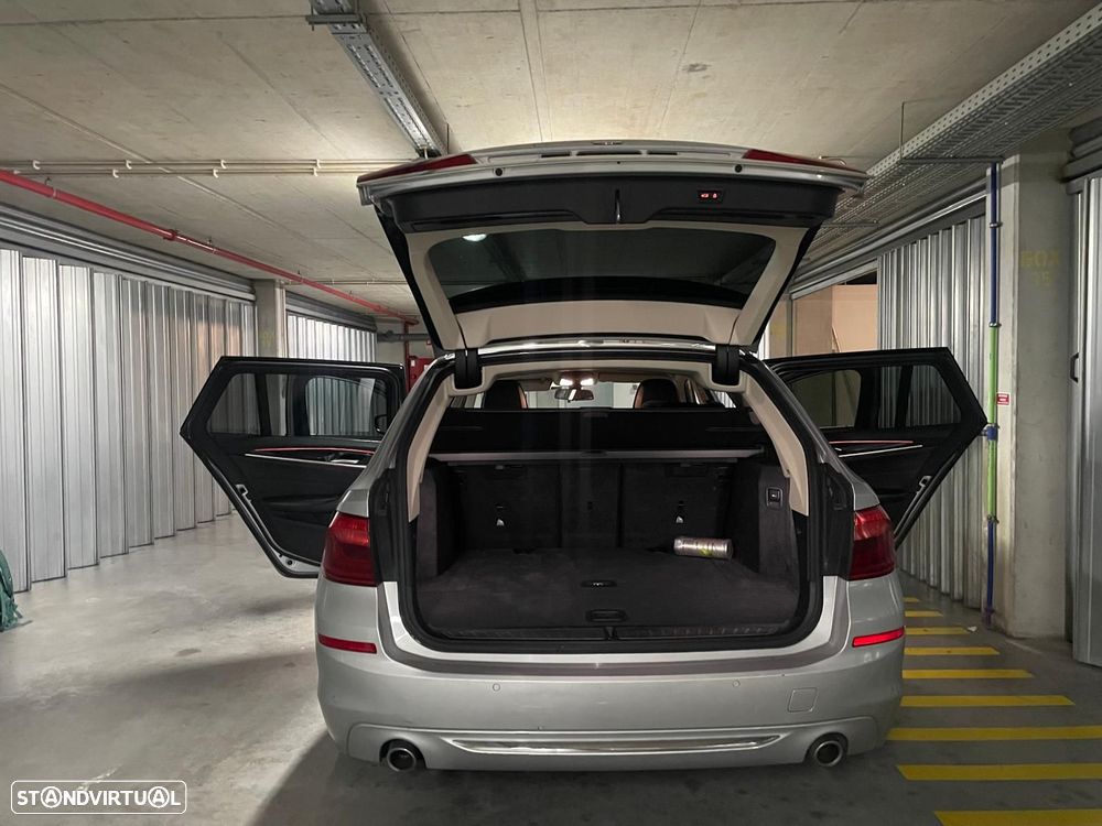 BMW 520 d xDrive Line Luxury Auto - 2