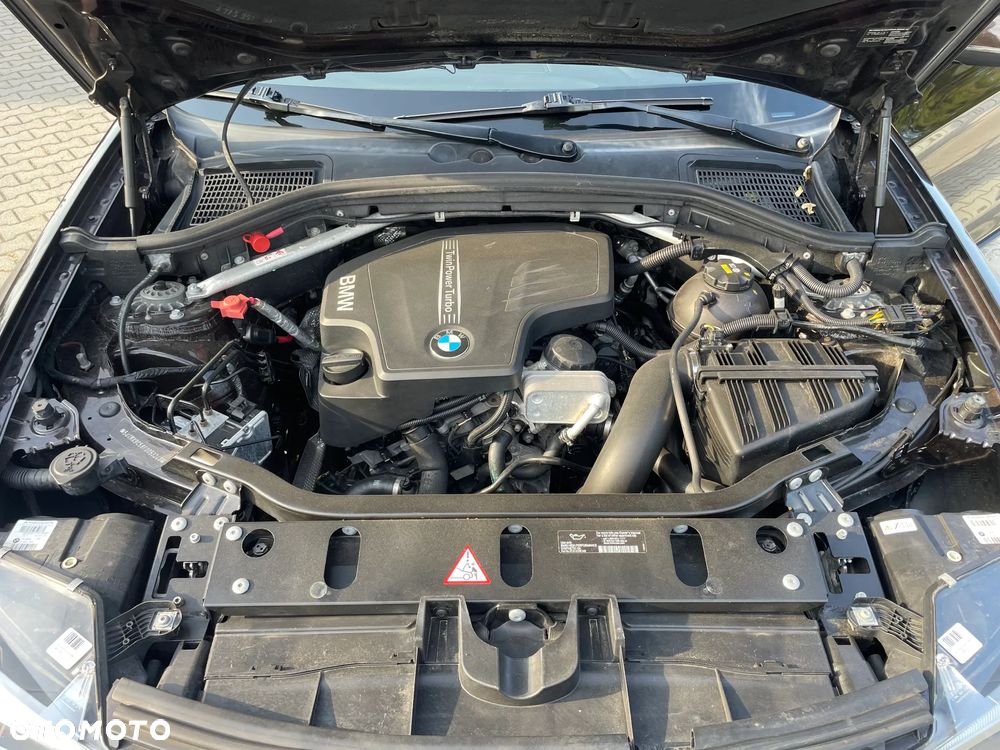 BMW X3 xDrive28i xLine - 24