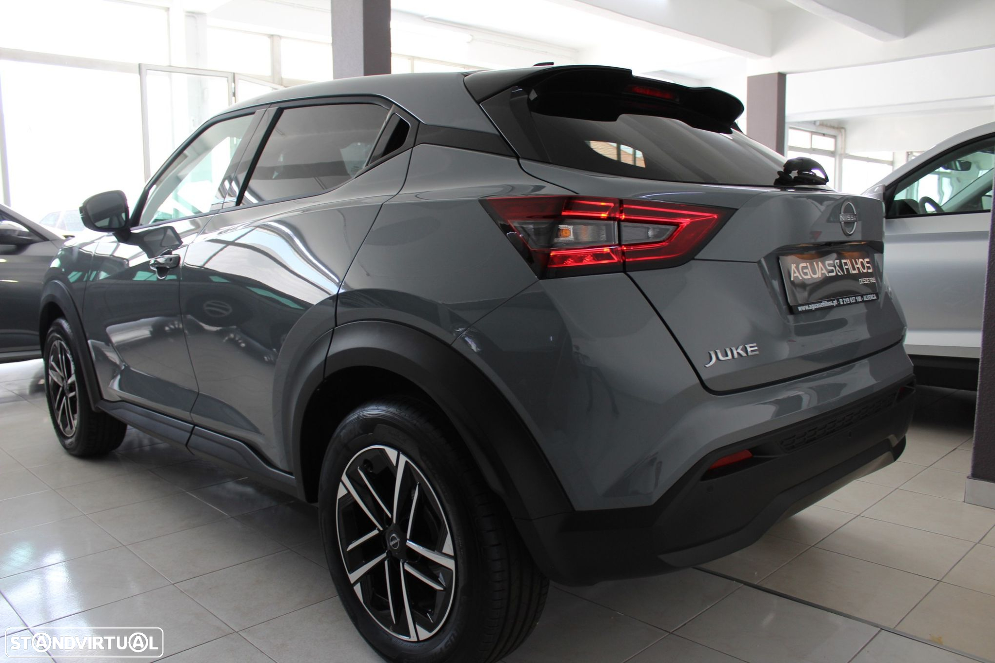 Nissan Juke 1.0 DIG-T N-Connecta NAV. - 2