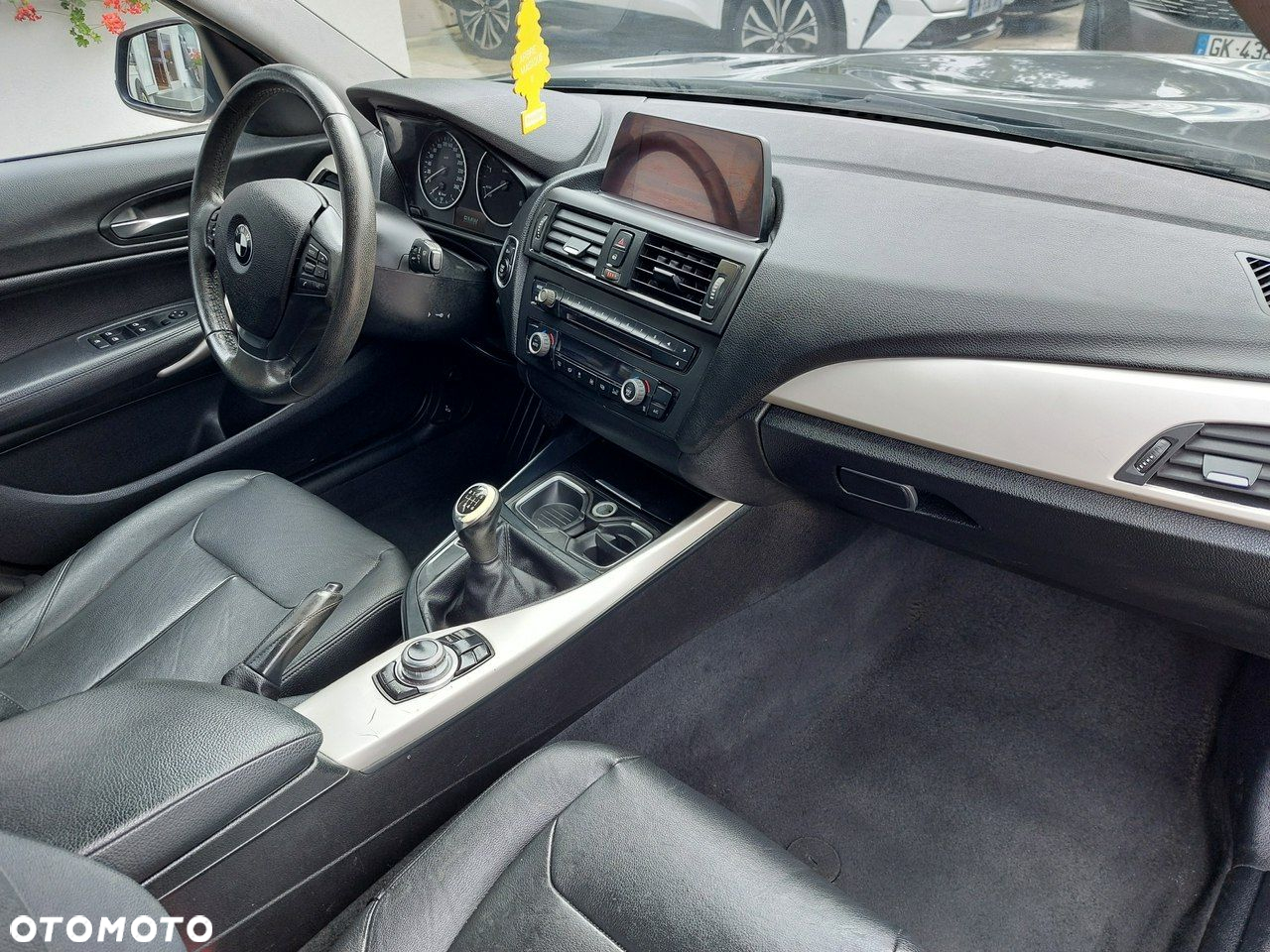 BMW Seria 1 - 18