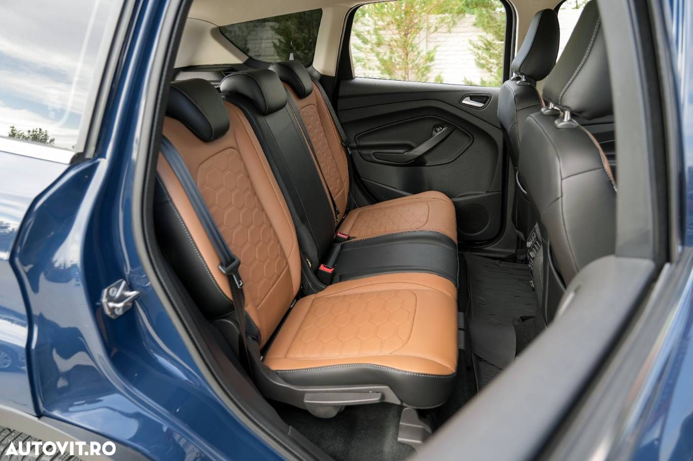 Ford Kuga - 13