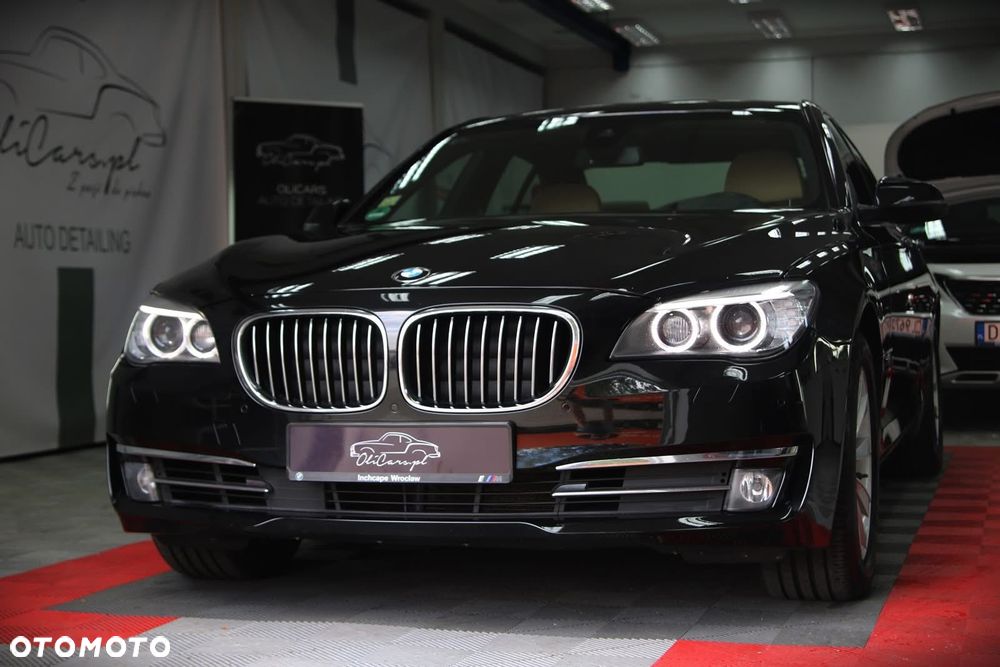 BMW Seria 7 740d xDrive Edition Exclusive - 1