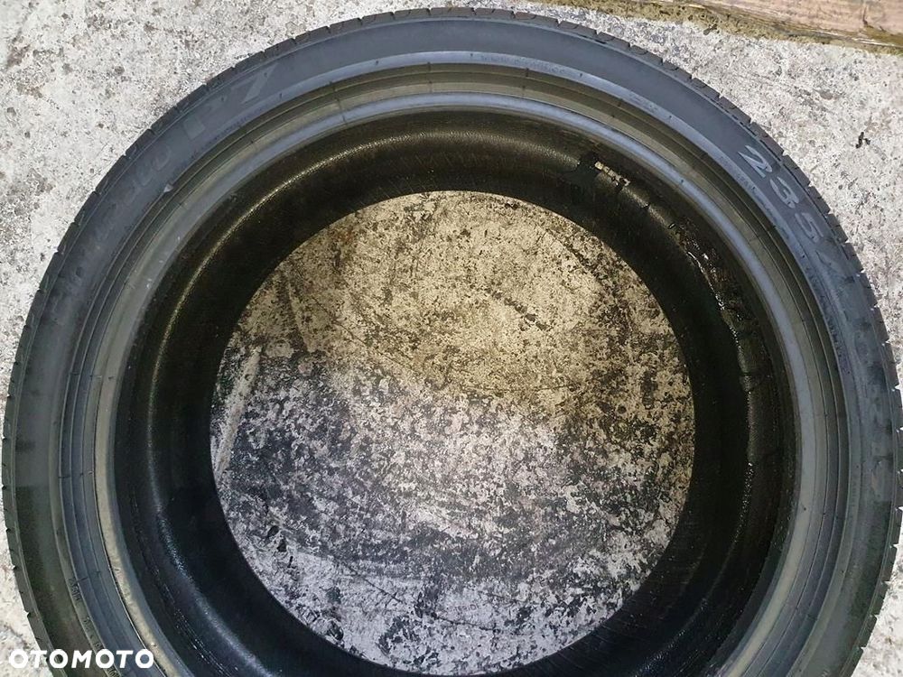 235/40R19 Pirelli Cinturato P7 XL para opon lato 6,3mm - 5