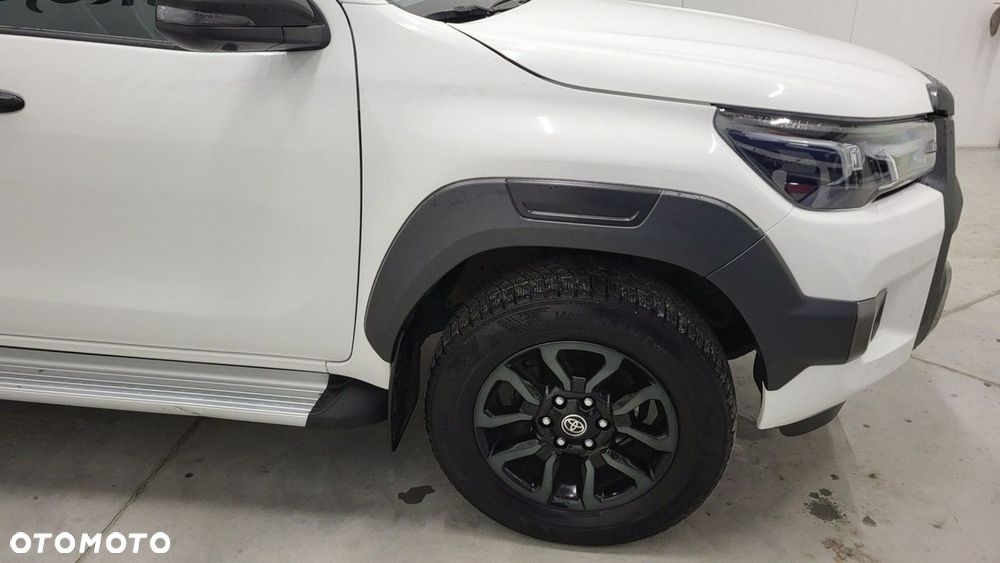Toyota Hilux - 4