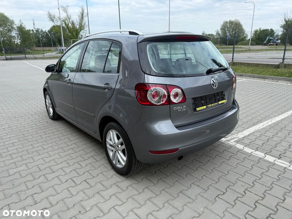 Volkswagen Golf Plus 1.6 TDI Highline DSG - 5