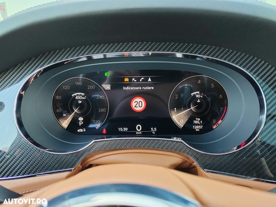 Bentley Bentayga V8 - 25