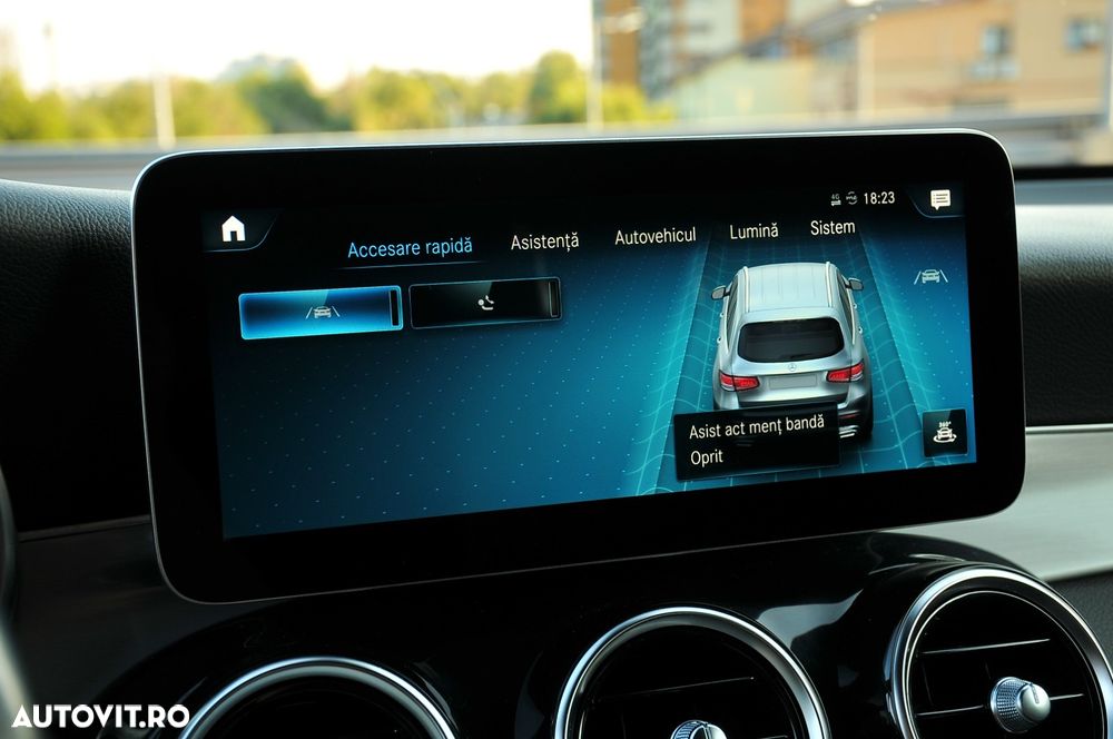 Mercedes-Benz GLC 220 d 4MATIC - 12
