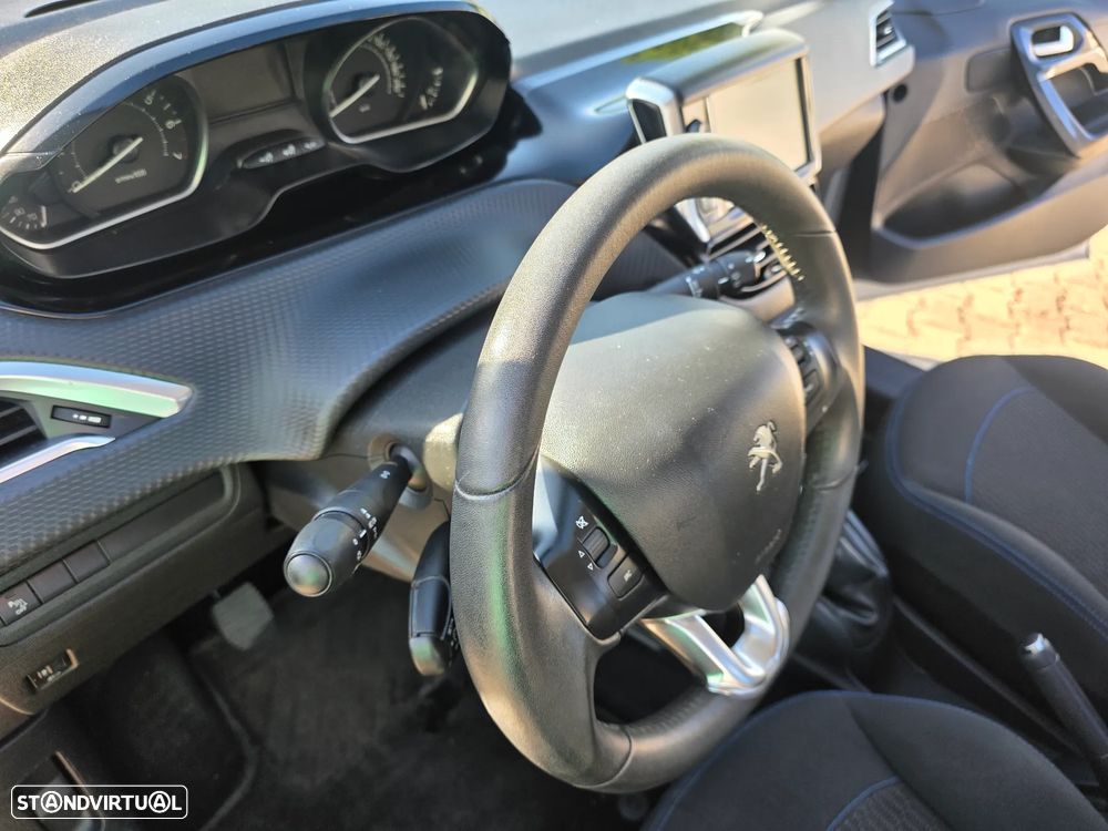 Peugeot 208 82 VTI Style - 15