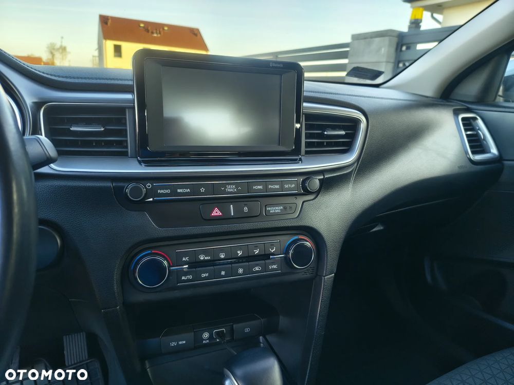 Kia Ceed 1.4 T-GDI L DCT - 15