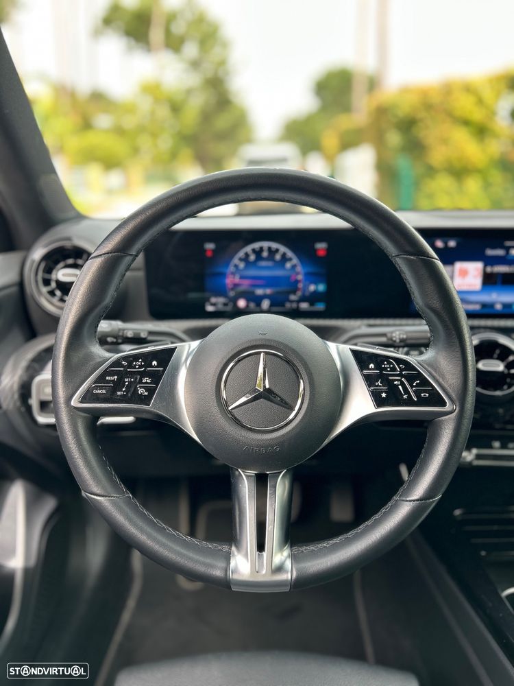 Mercedes-Benz A 200 Progressive Aut. - 11