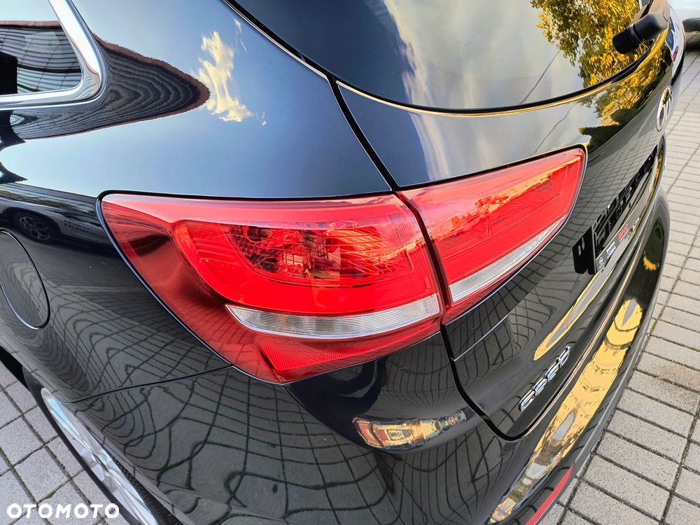 Kia Ceed 1.6 CRDi 136 ISG Platinum Edition - 35