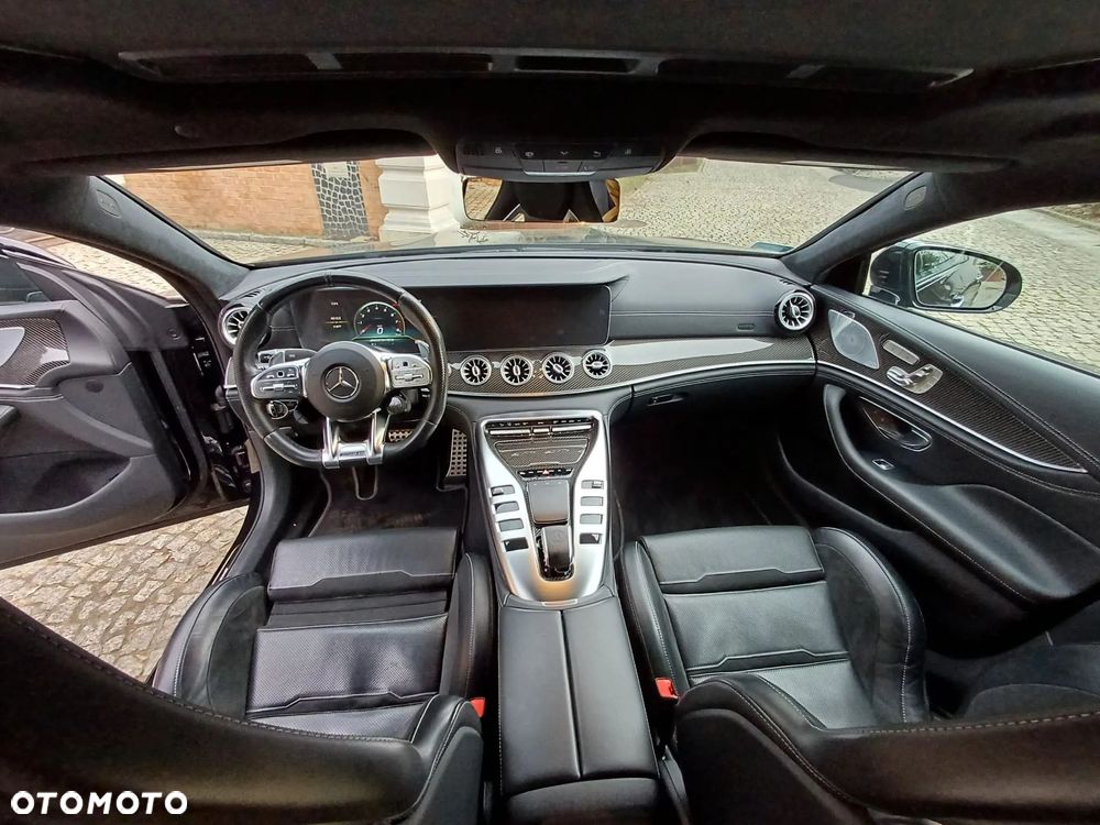 Mercedes-Benz AMG GT 63 S 4Matic+ Speedshift MCT 9G - 16