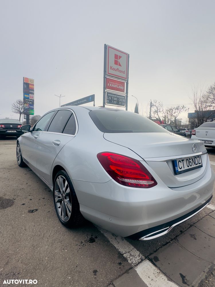 Mercedes-Benz C 180 9G-TRONIC - 10