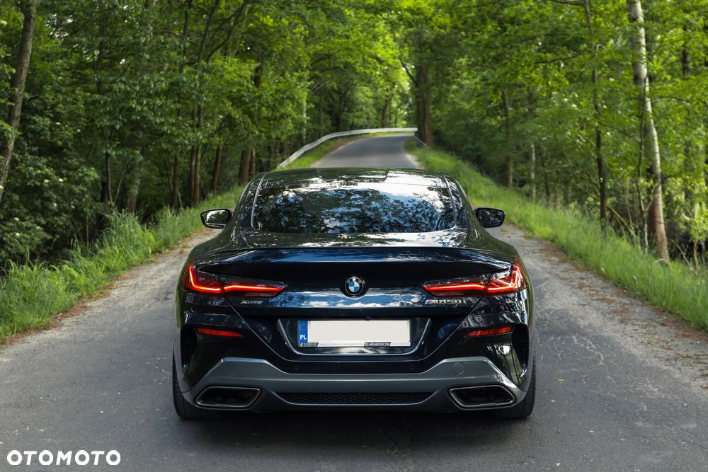BMW Seria 8 - 1